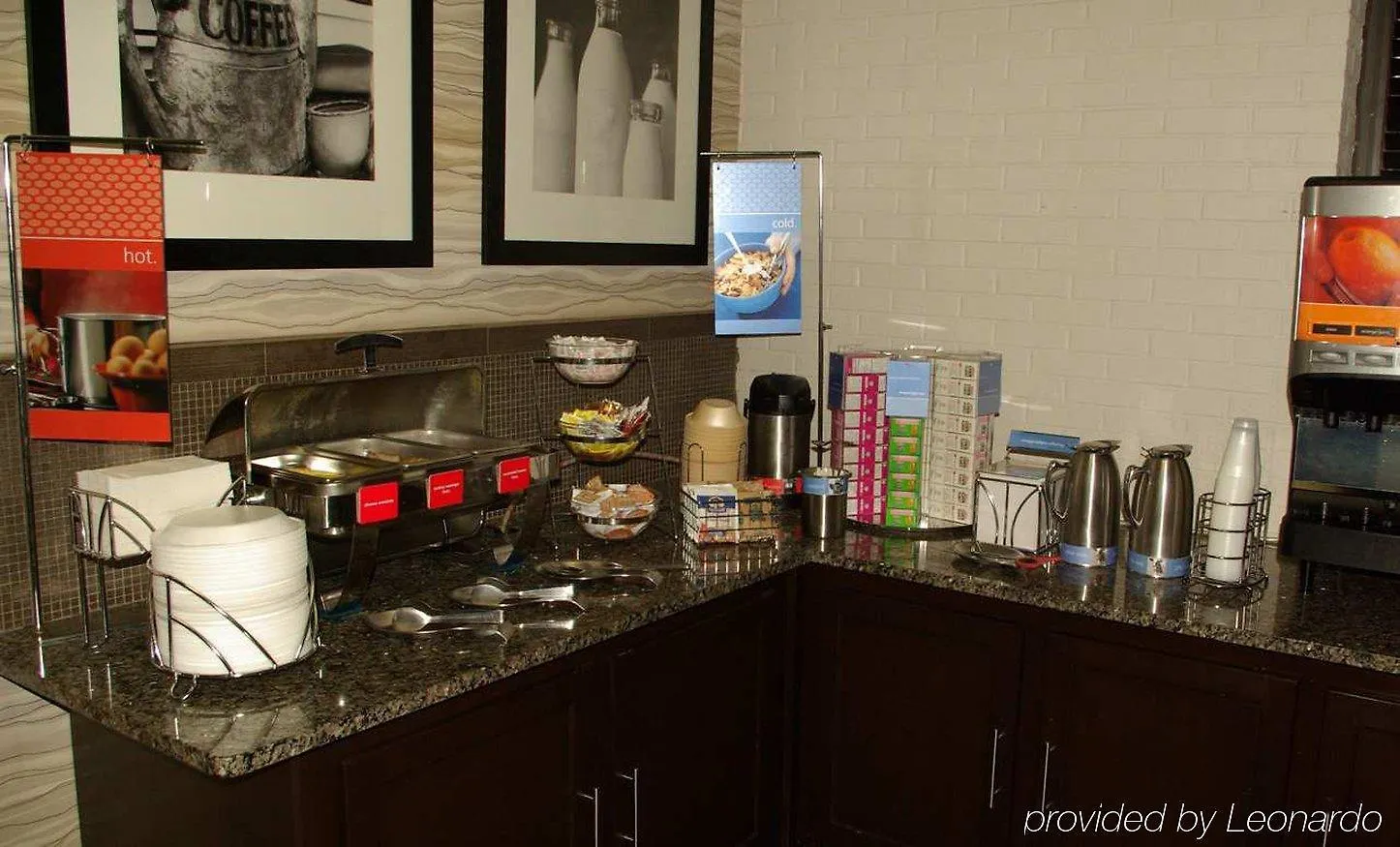 Hampton Inn Norfolk-Naval Base Hotel